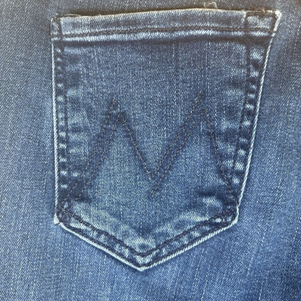 Mother Size 23 The Weekender Fray Mint Condition Flare Jeans Raw Hem High Rise - Picture 7 of 9